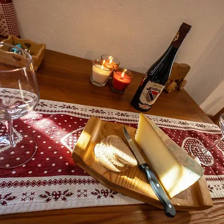 Lo Ni Di Candolle Apartment Gignod