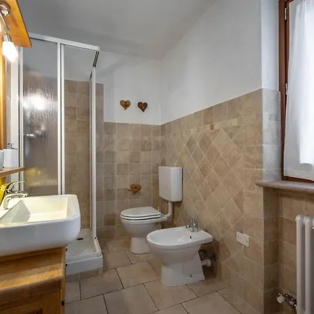 Apartment Lo Ni Di Candolle
