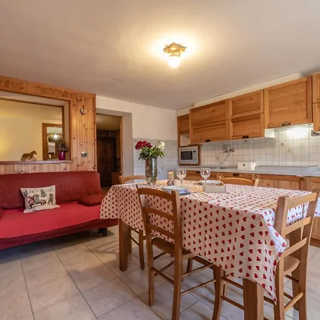 Apartment Lo Ni Di Candolle *