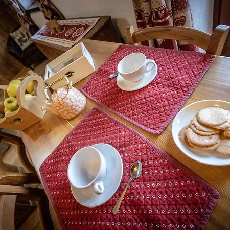 Lo Ni Di Candolle Apartament