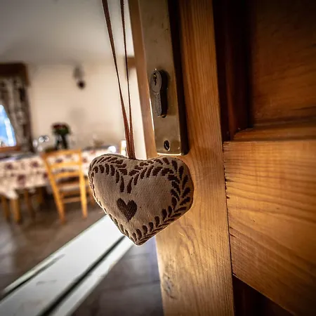 Lo Ni Di Candolle Apartament *