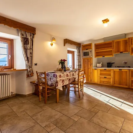 Lo Ni Di Candolle * Gignod