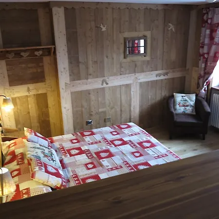 Apartament Lo Ni Di Candolle Gignod