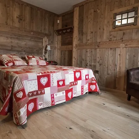 Lo Ni Di Candolle Apartment Gignod
